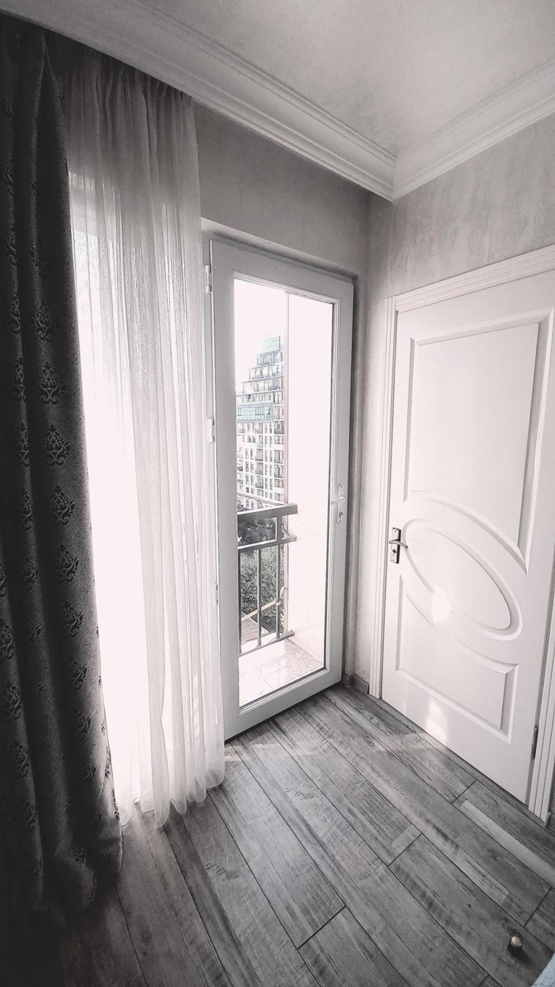 Penthouse Apartment In Batumi Kültér fotó