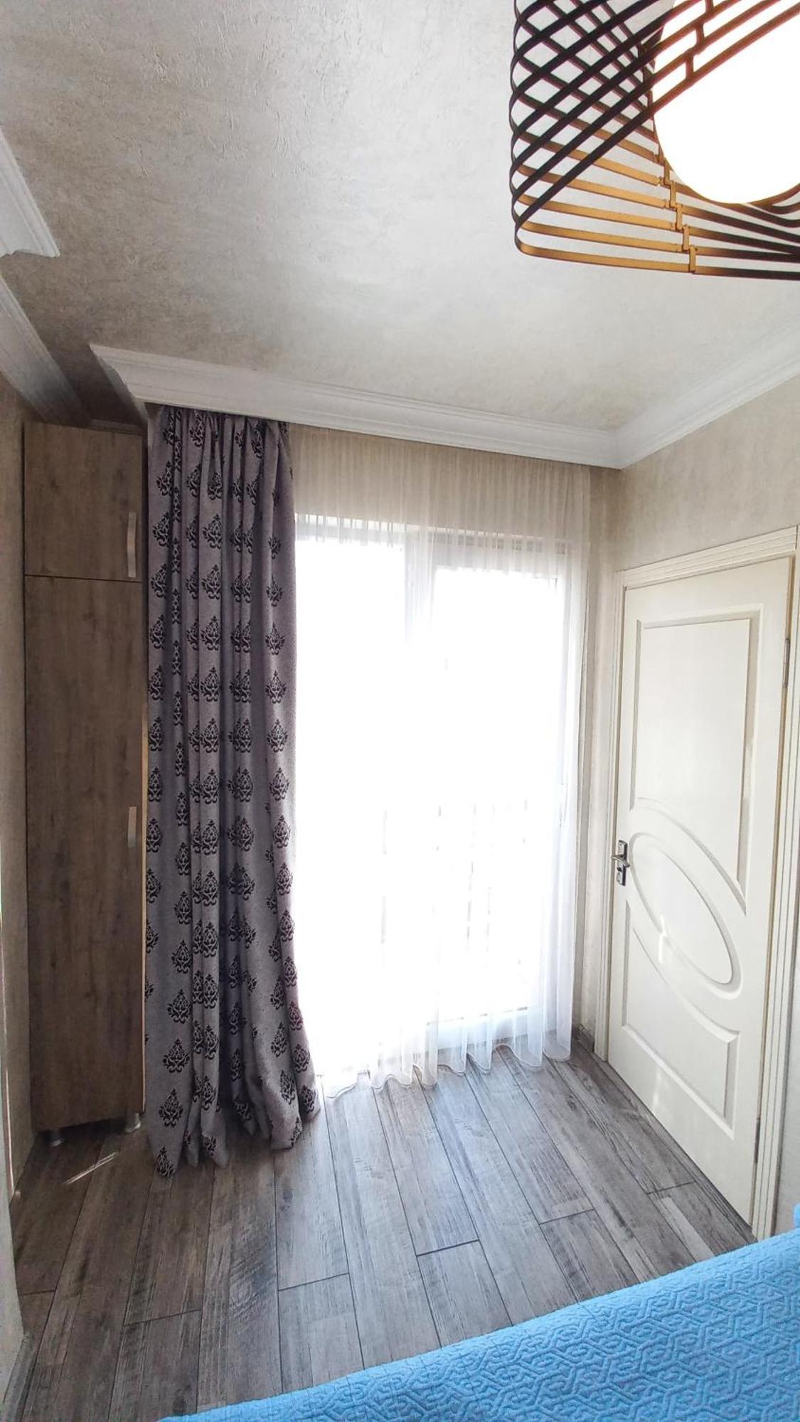 Penthouse Apartment In Batumi Kültér fotó